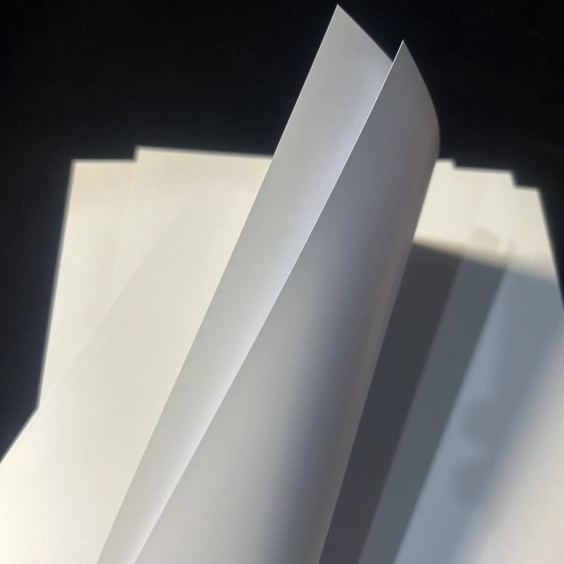 White Polycarbonate Core Sheet White Polycarbonate Core Sheet
