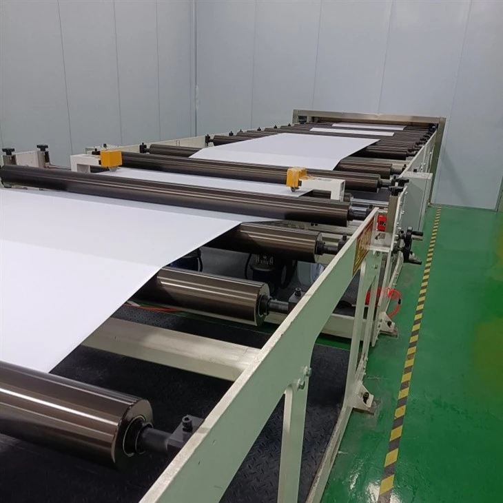 White Polycarbonate Core White Polycarbonate Core